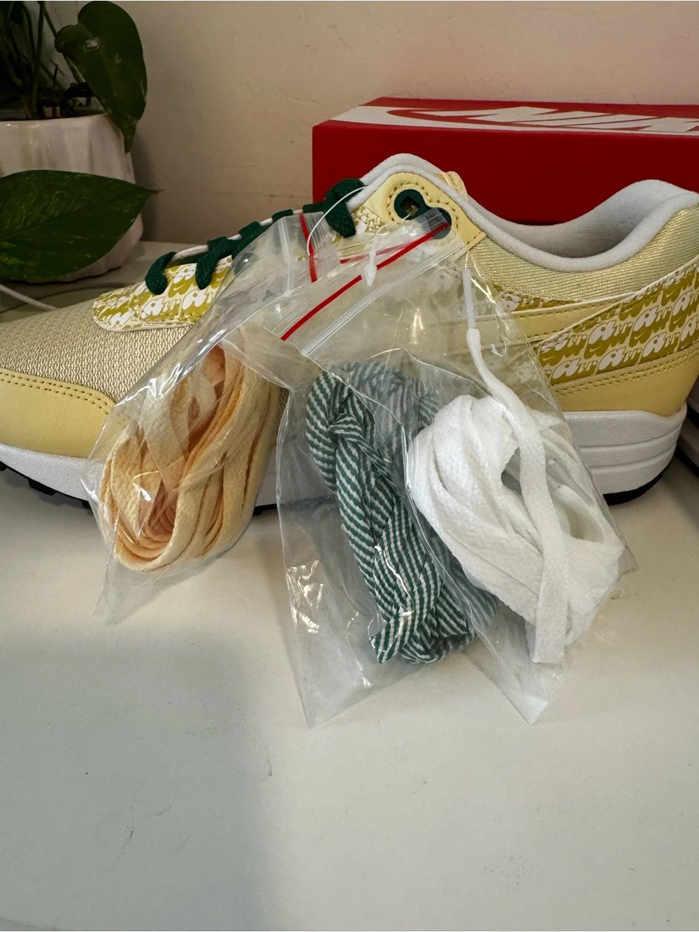 Nike Air Max 1 PRM Lemonade shoes NWT